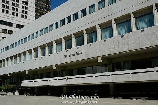 NY_020928_H0041